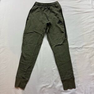 283. Men’s Adidas Green Jogger‎ Sweatpants with Elastic Cuffs (XS)